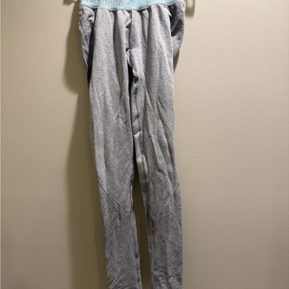 Gymshark Light Gray and Aqua Leggings